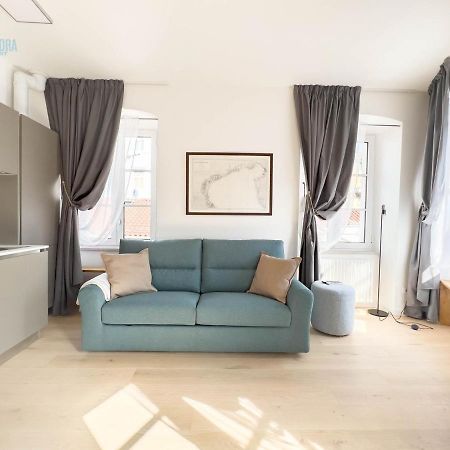Corridoni 2E Tirabora Short Rent Apartment Trieste Exterior photo
